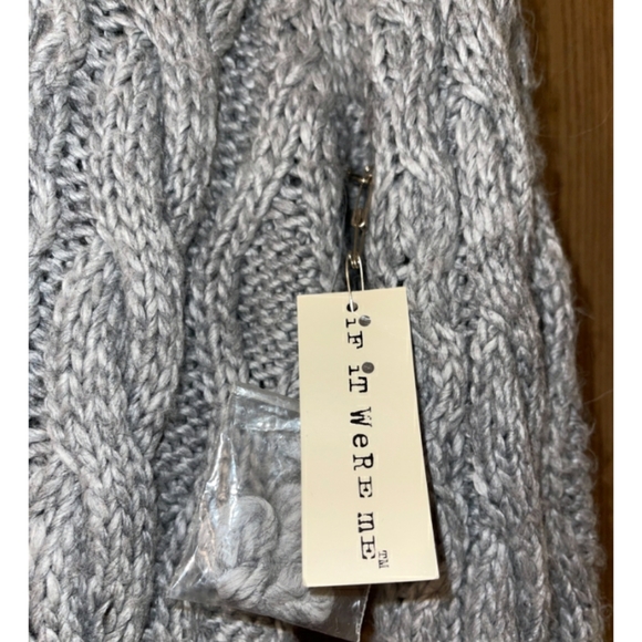 Grey Cable Hoodie Sweater NWT - Picture 4 of 4